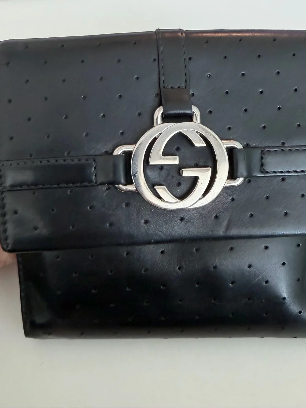 Vintage Y2K Gucci Black Leather Wallet with Silver Double G Logo